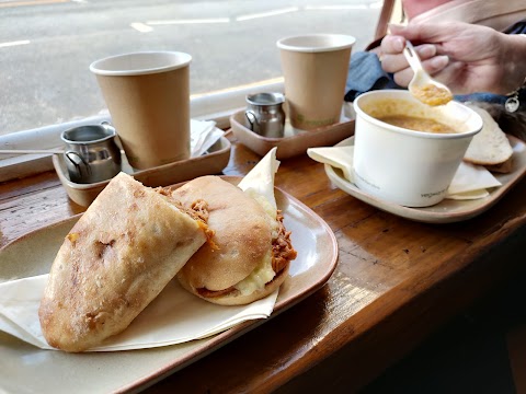 The Buffet Car Cafe