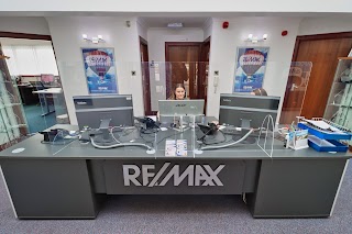 RE/MAX Property Estate Agents