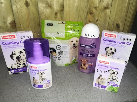 Paws & Claws Pet Supplies & Dog Grooming