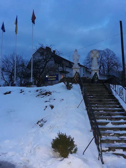 Памятник Емельяну Стоцкому