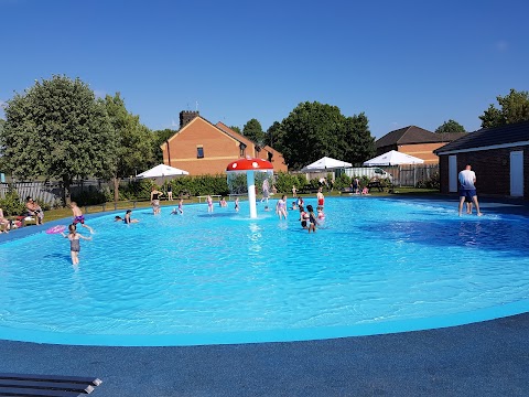 Church Walk Paddling Pool