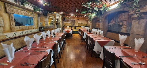 Giovanni's Restaurant