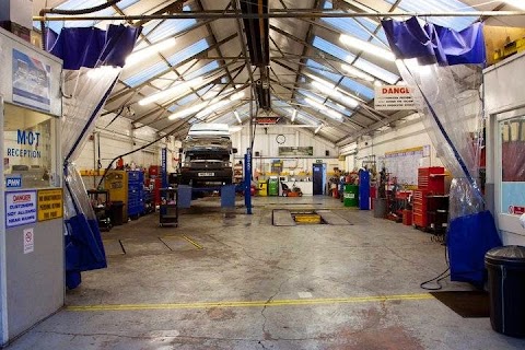 Sutton & Cheam Vehicle Repairers