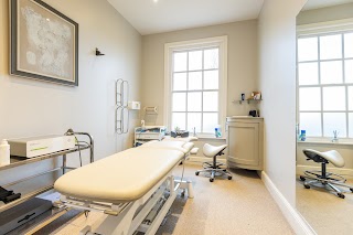 Core Clinics - Chiropractor Warwick