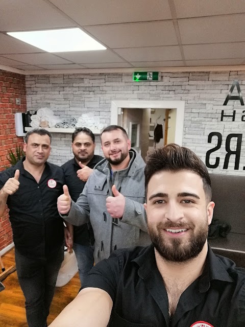 Pasha barber cheadle village