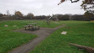 Oulton Way Play Area