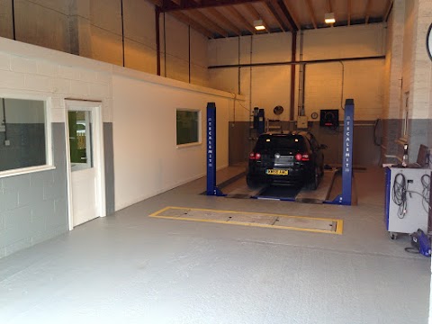 Greenlight MOT & Repair Centre