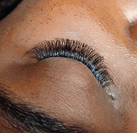 Vinnie's Lash Lounge