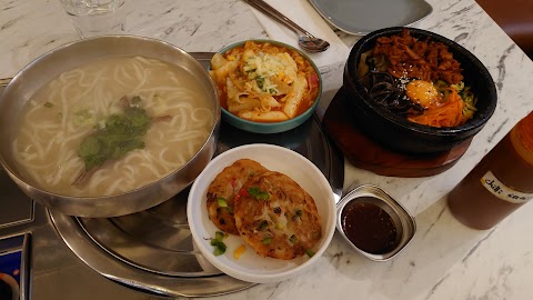 Annyeong Korean Restaurant & Bar