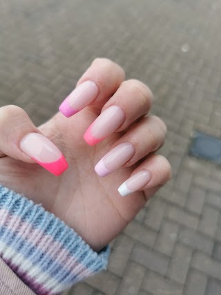 US. Nails