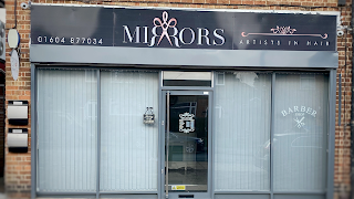 Mirrors salon