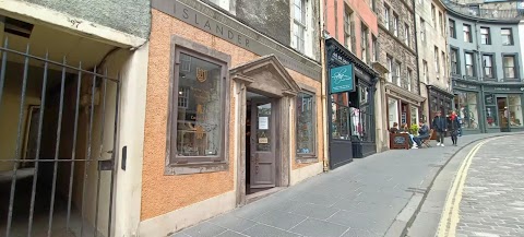 Islander Flagship Store Edinburgh