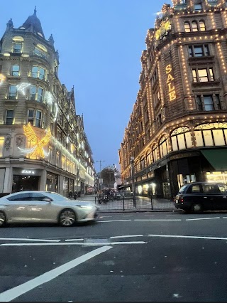 Piccadilly Circus