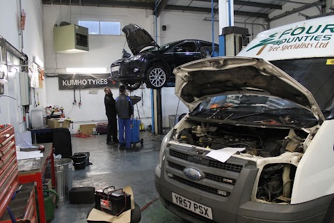 TC Harrison Ford Burton | Service Centre | MOT Centre | Body Shop Repair