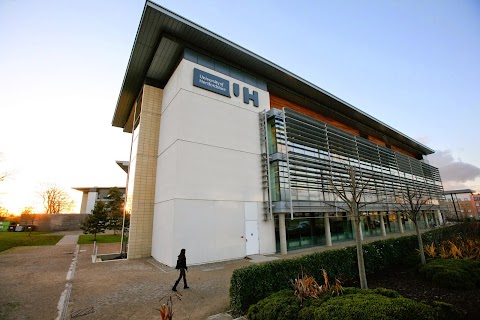 University of Hertfordshire - LRC