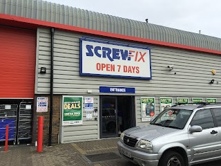 Screwfix Gravesend - West Mill