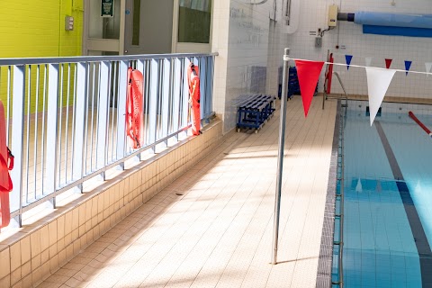 Cardiff Met Swimming Pool