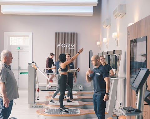 FORM CLINIC (Moor Park)