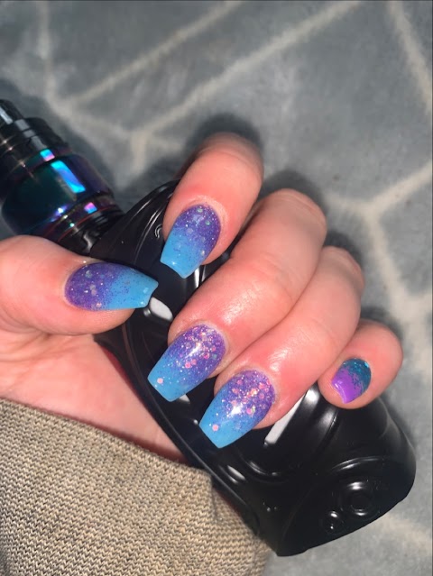 SH Nails