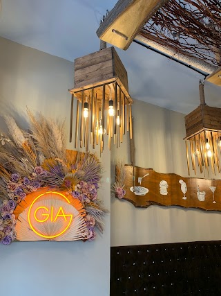 GIA Bistro & Bar