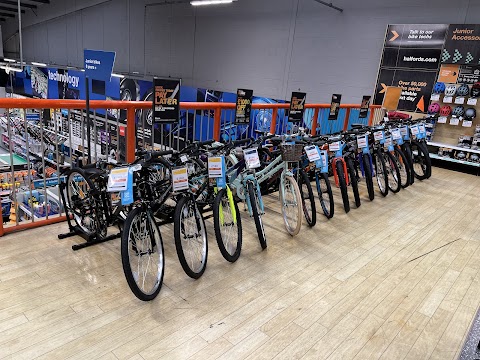 Halfords - Waterlooville