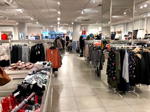 H&M