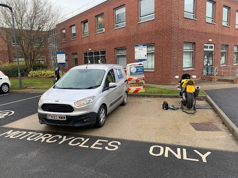 The mobile motorbike mechanic