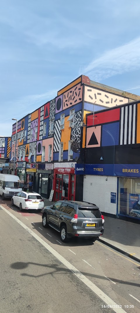 Kwik Fit - London - Leyton High Road