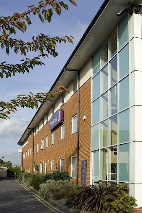 Premier Inn Reading (Caversham Bridge) hotel