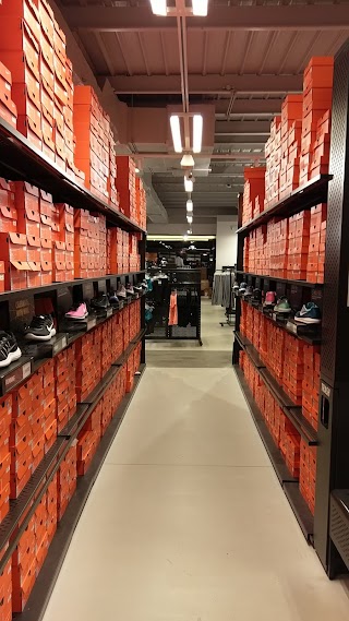 Nike Factory Store Cheshire Oaks