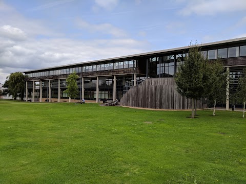 Royal Veterinary College Equine Practice and Referral Hospital