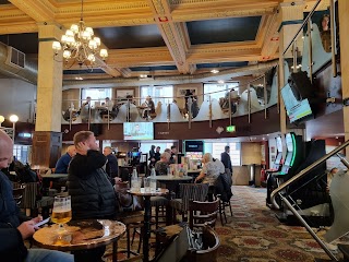 Beckett's Bank - JD Wetherspoon