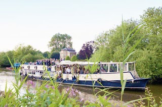 River boat charters Ltd