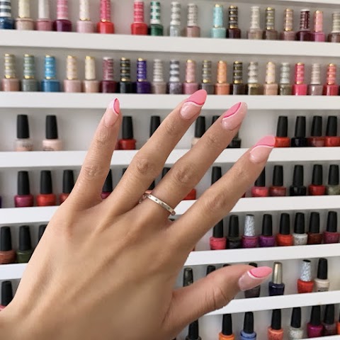 Beautiful Colour - Nails and Spa