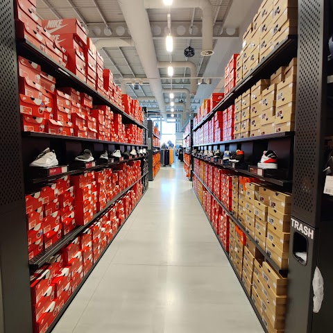 Nike Factory Store