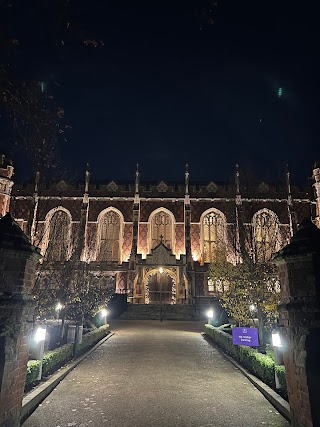 Arnold Lodge School