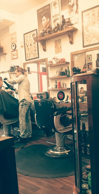 Crags Barber Shop