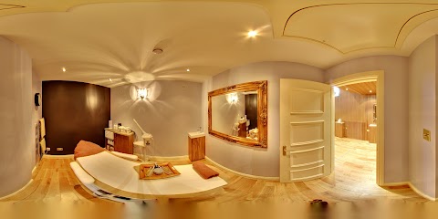 Boutique Spa Queensway