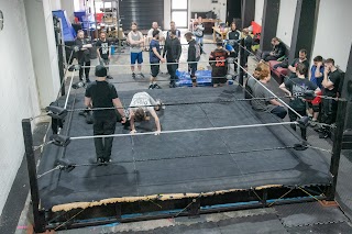 Kamikaze Pro Dojo - Pro Wrestling Training