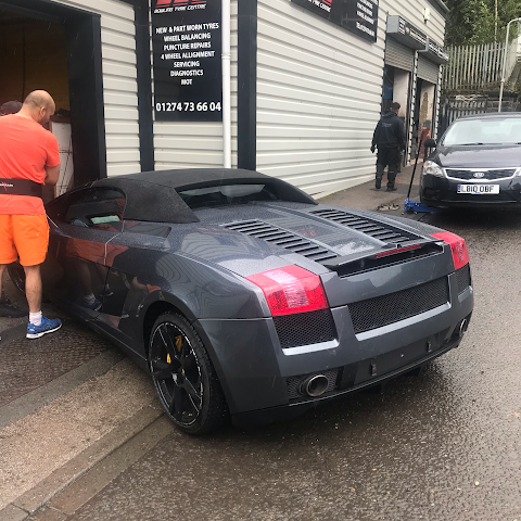 Bowling Tyre & Mot Centre