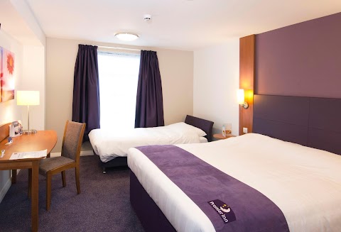 Premier Inn Glasgow Airport hotel