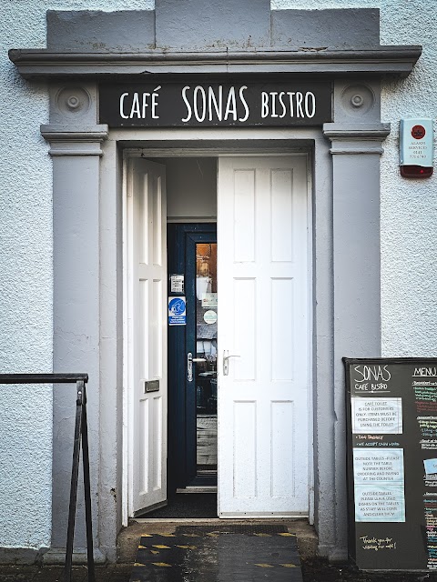 Sonas Café Bistro