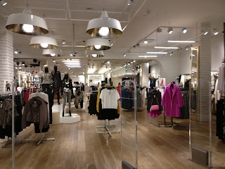 River Island