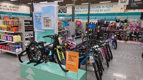 Halfords - Northampton