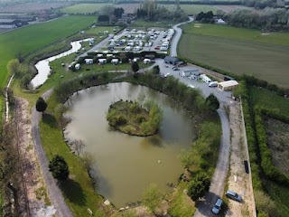 Oak Tree Holiday Park & Fishery