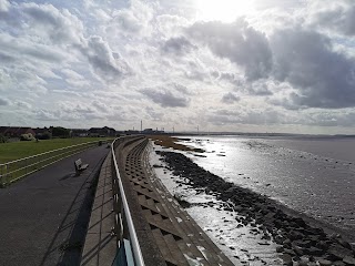 Severn Beach Promenade & Riverbank