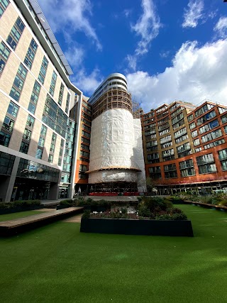 3 Merchant Square