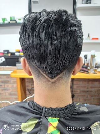 Omirais barbers Renfrew