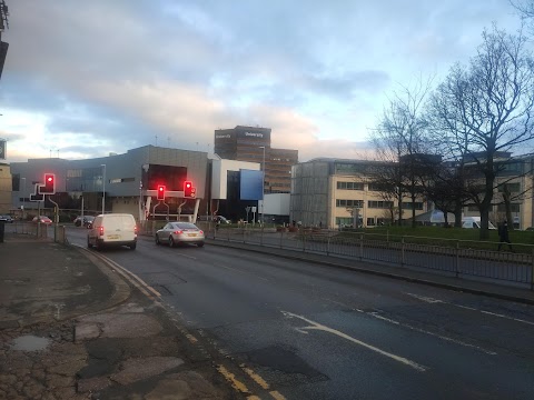 University of Huddersfield Queensgate Campus