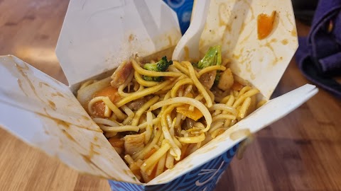 Wok & Go Noodles N Bar